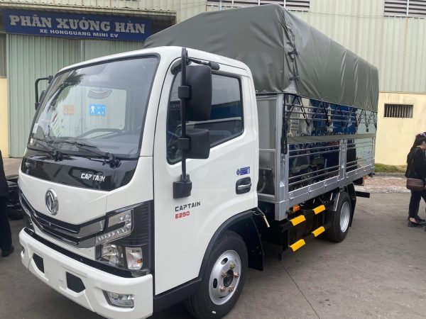 TMT Motors Hà Nội Xe Tải 2 Tấn 5 Tmt E250 Captain Mui Bạt