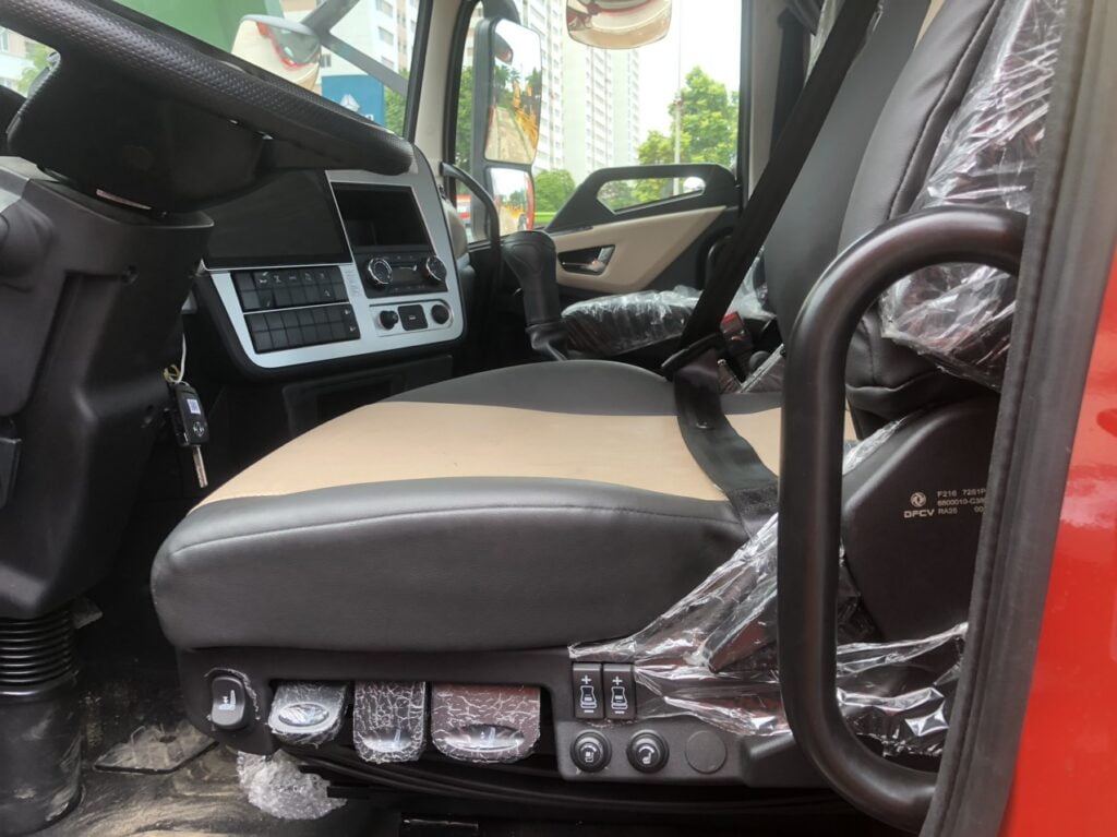 Xe Đầu Kéo Dongfeng X7 420 Hp