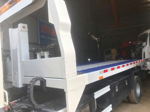 Xe Kéo Chở Xe Sàn Trượt 3.5 Tấn Dongfeng