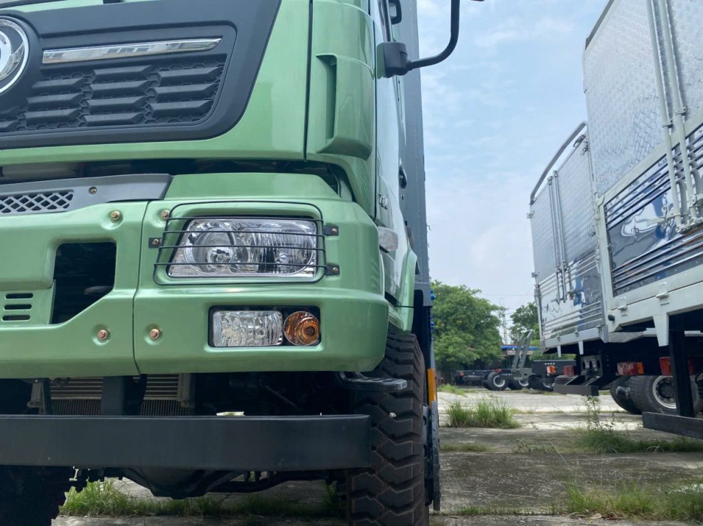 Xe Tải 2 Cầu Dongfeng 6 Máy Mới Nhất
