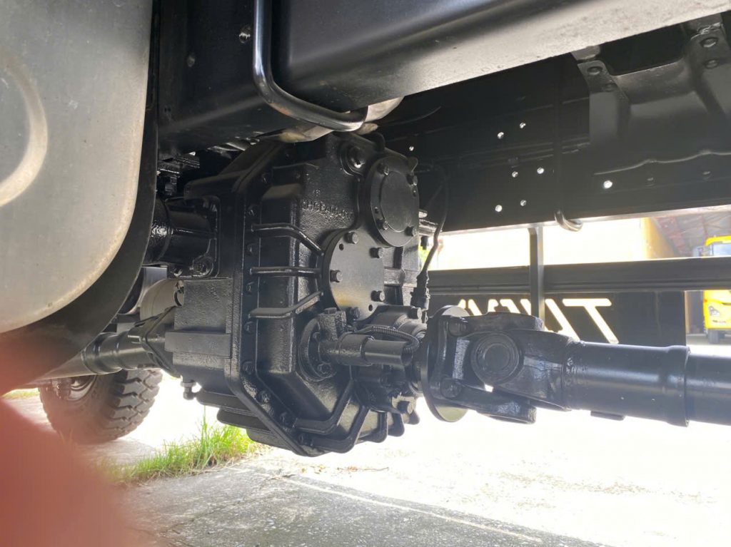 Xe Tải 2 Cầu Dongfeng 6 Máy Mới Nhất