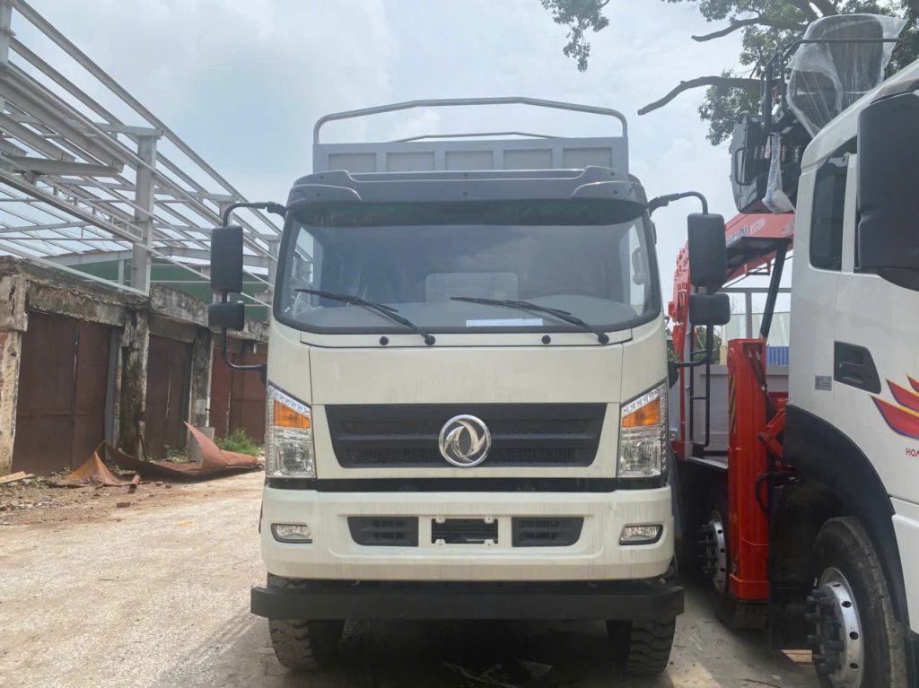 Xe Tải 2 Cầu Dongfeng 5m3 Thùng Cao 2m52